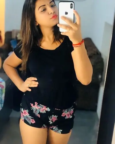Kampur Escorts